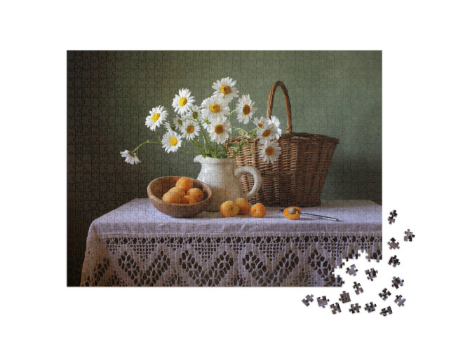 puzzle 1000 dílků „Zátiší s letní kyticí, meruňkami a dřevěným košíkem“