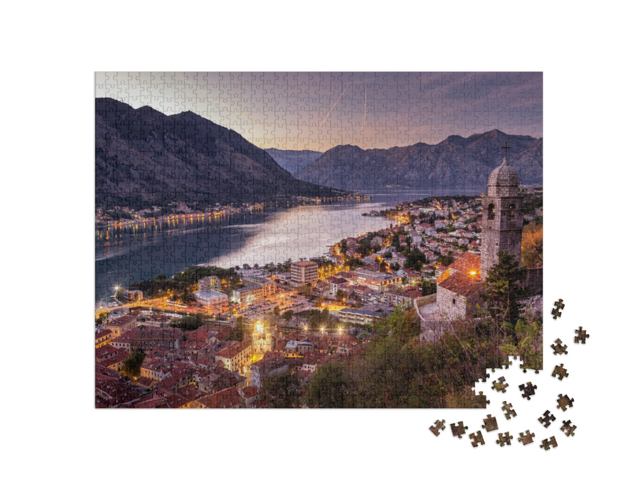 puzzle 1000 dílků „Černá Hora: Město Kotor za soumraku“