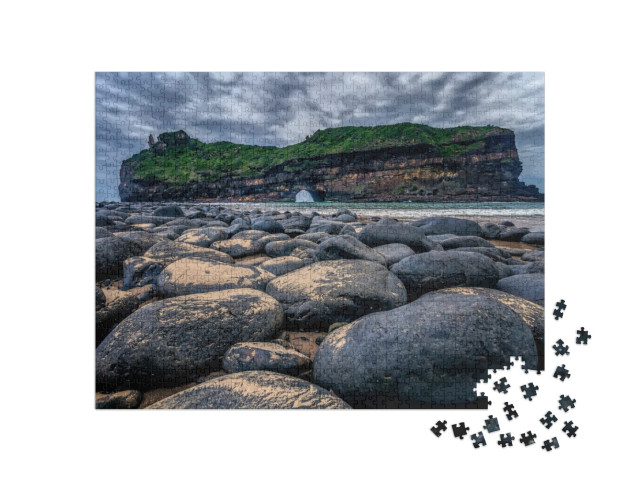 puzzle 1000 dílků „Skalní útvar "Hole in the Wall" v Coffee Bay, Jihoafrická republika“