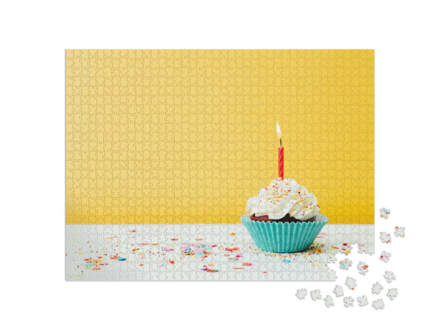 puzzle 1000 dílků „Barevný narozeninový dortík s jednou svíčkou a konfetami na...“