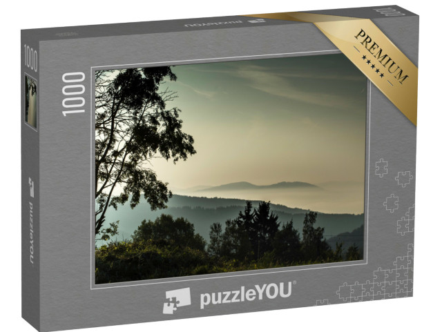puzzle 1000 dílků „Krušné hory v mlze, Česká republika“