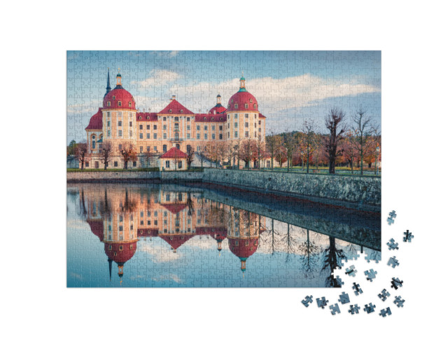 puzzle 1000 dílků „Ranní pohled na barokní zámek Moritzburg“