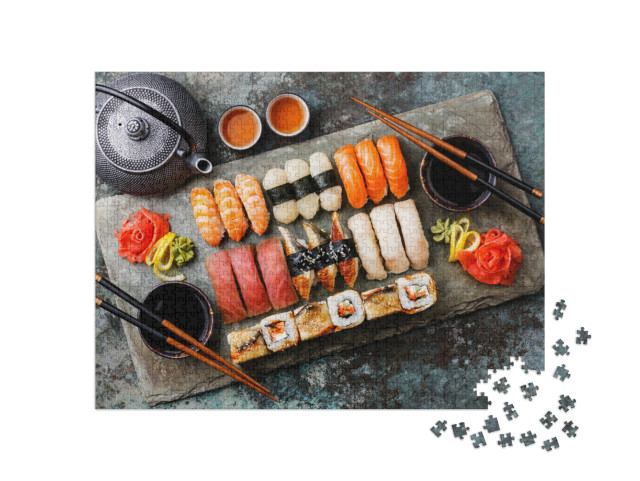 puzzle 1000 dílků „Sushi set nigiri a sushi rolky s čajem“