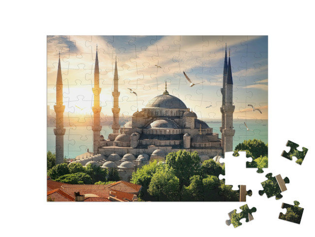 puzzle 100 dílků „Racci nad Modrou mešitou a Bosforem, Istanbul“