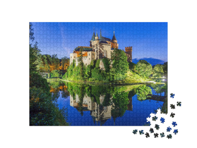 puzzle 1000 dílků „Romantický Bojnický zámek, Slovensko“