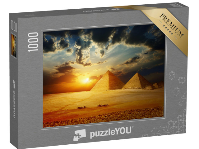 puzzle 1000 dílků „Mřížové pyramidy a beduíni na velbloudech, Egypt“