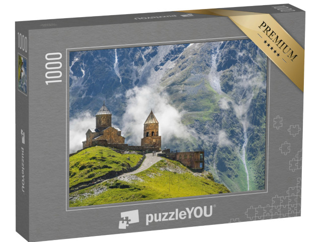 puzzle 1000 dílků „Kostel Nejsvětější Trojice u obce Gergeti v Gruzii“