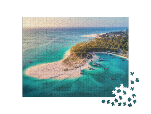 puzzle 1000 dílků „Rybářské lodě na pláži Zanzibaru, Afrika“