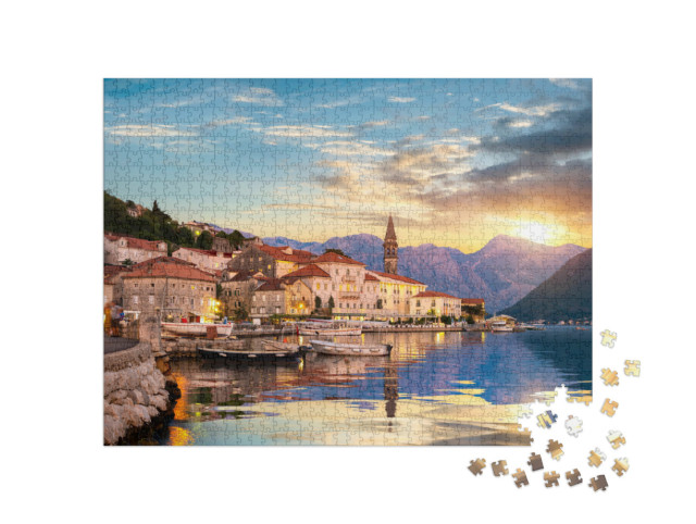 puzzle 1000 dílků „Večer v Perastu v Kotorském zálivu, Černá Hora“
