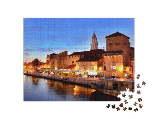 puzzle 1000 dílků „Staré centrum města Trogir v Dalmácii, Chorvatsko v noci“