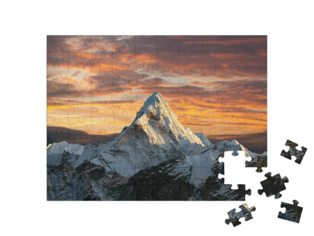 puzzle 100 dílků „Horu Ama Dablam, oblast Everestu, Nepál, Himálaj“