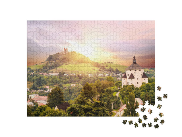 puzzle 1000 dílků „Staré slovenské hornické město Banská Štiavnica za soumraku, Slovensko“