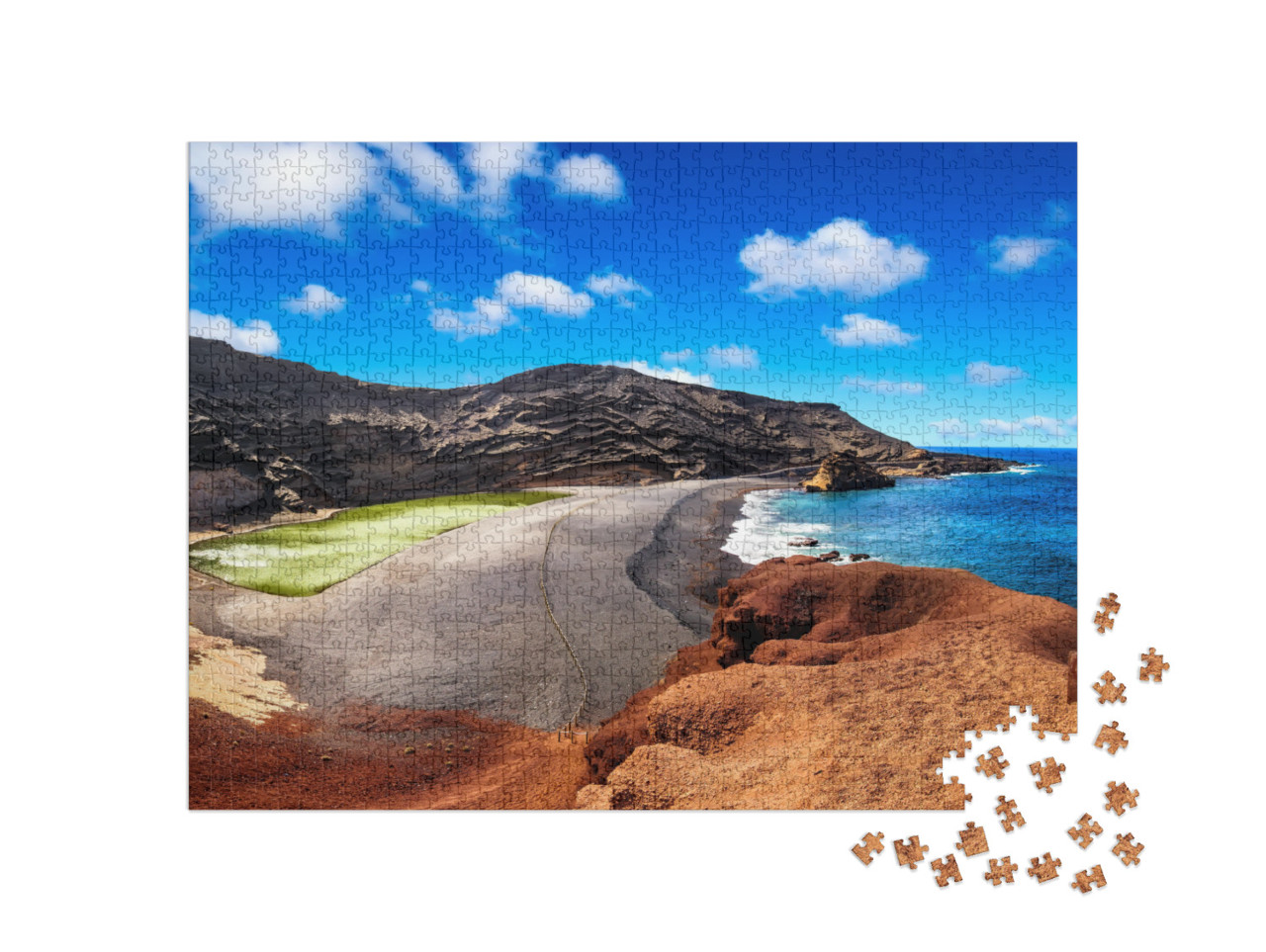 puzzle 1000 dílků „Sopečný kráter se zeleným jezerem u El Golfo, ostrov Lanzarote, Španělsko“