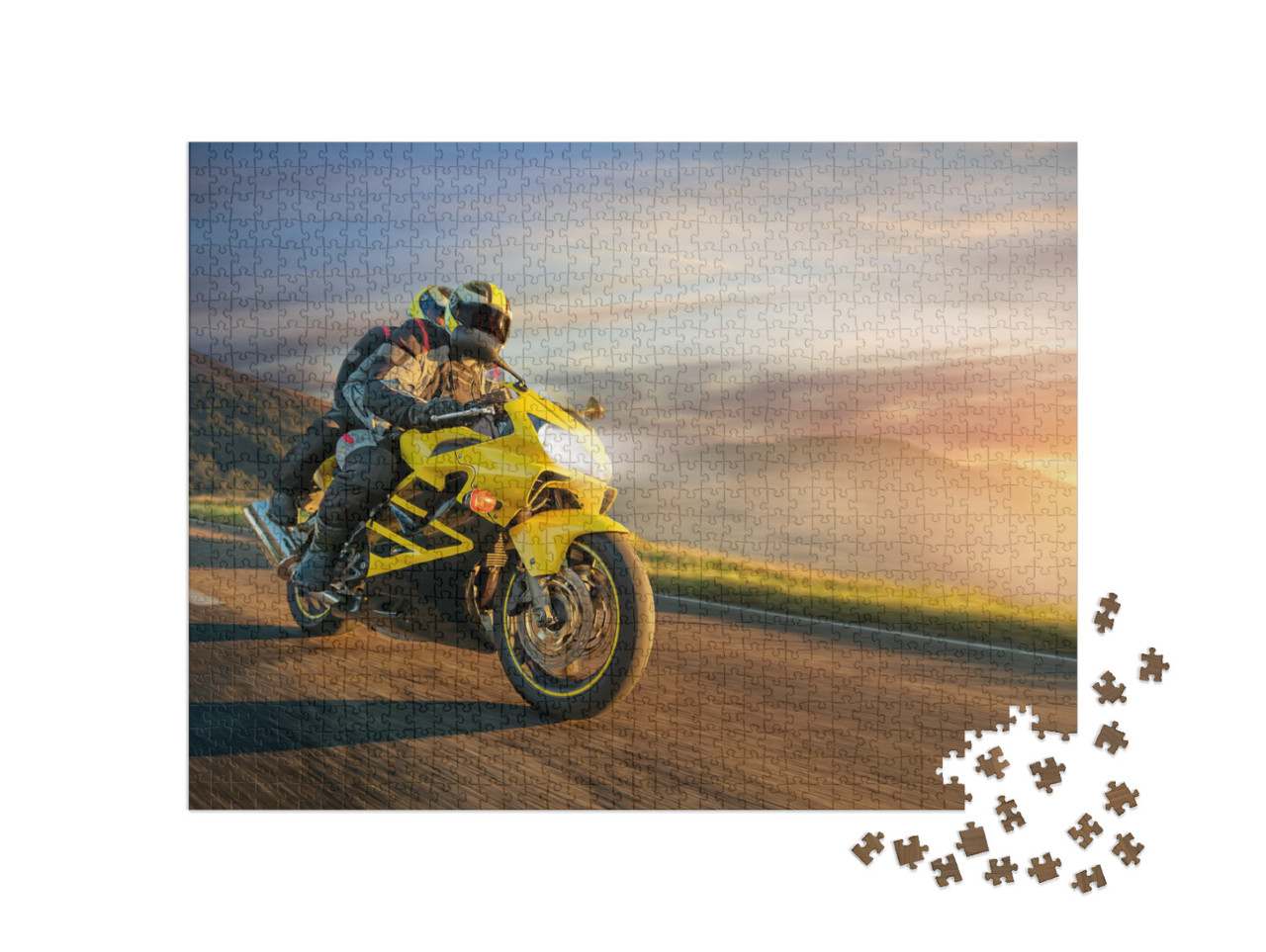 puzzle 1000 dílků „Motocyklista odjíždí do západu slunce“