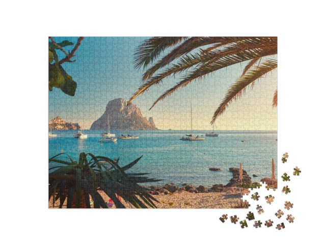 puzzle 1000 dílků „Cala d'Hort s výhledem na Es Vedra, Ibiza, Španělsko“