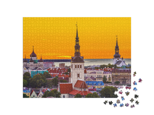 puzzle 1000 dílků „Panorama Tallinnu při západu slunce, Estonsko“