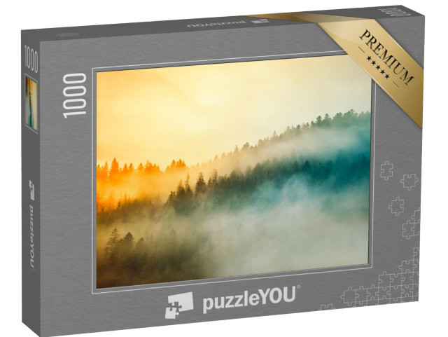 puzzle 1000 dílků „Krásný východ slunce nad lesem v ranní mlze“