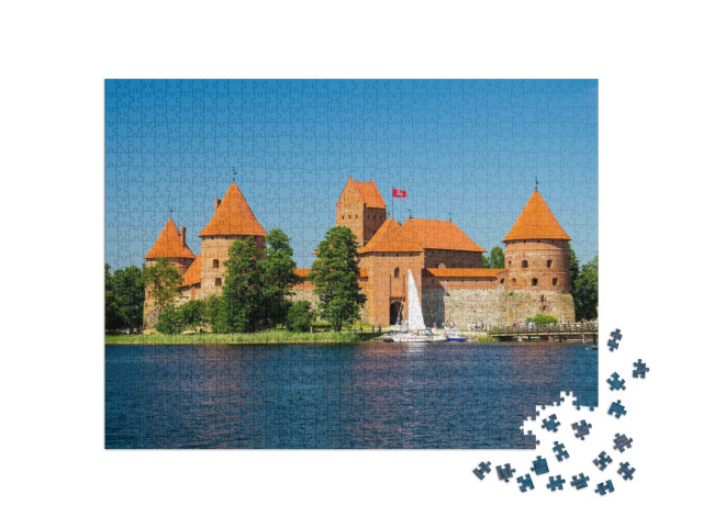 puzzle 1000 dílků „Hrad na ostrově Trakai s kamennými zdmi a věžemi, jezero Galve, Litva“