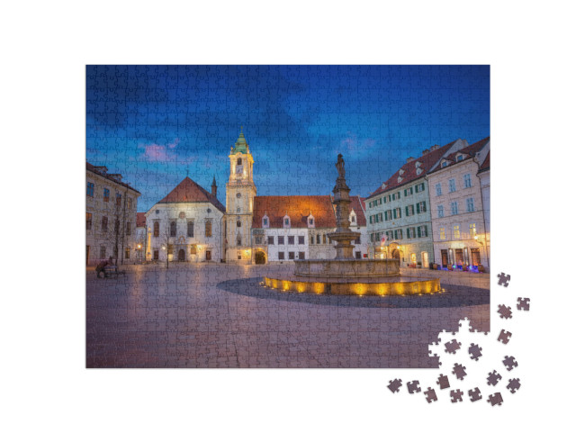 puzzle 1000 dílků „Bratislavská tržnice ve večerních hodinách, Slovensko“