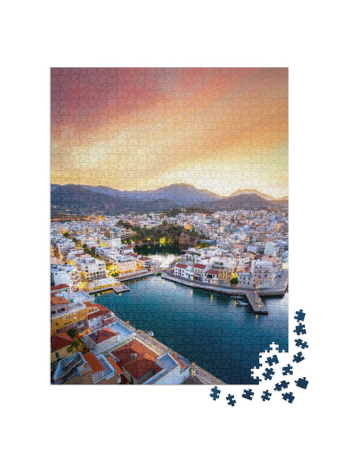 puzzle 1000 dílků „Jezero Voulismeni u Agios Nikolaos, pobřežní město na Krétě, Řecko“