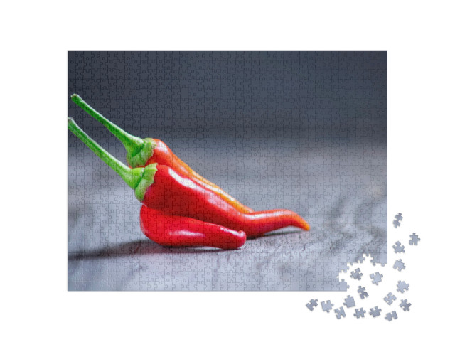 puzzle 1000 dílků „Různé druhy chilli papriček“