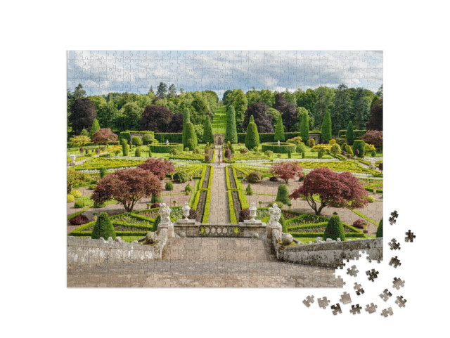 puzzle 1000 dílků „Hrad a zahrady Drummond v hrabství Perthshire, Skotsko“