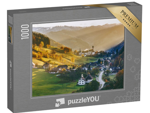 puzzle 1000 dílků „Tradiční domy: Panoramatický pohled na Münstertal ve Schwarzwaldu, Německo“