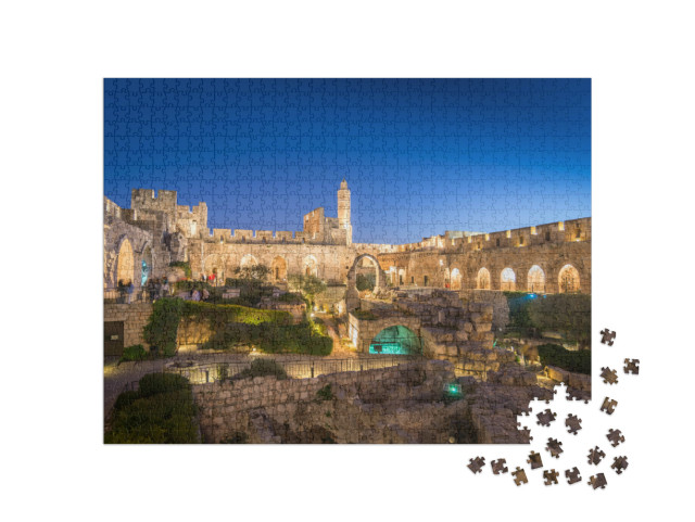puzzle 1000 dílků „Jeruzalém: Archeologické zahrady Muzea Davidova města ve večerních hodinách“