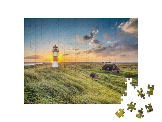 puzzle 200 dílků „Východ slunce u majáku v Listu na ostrově Sylt, Šlesvicko-Holštýnsko, Německo“