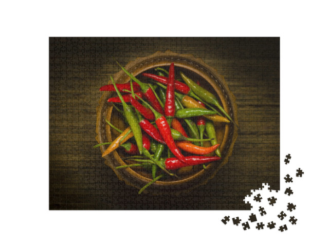 puzzle 1000 dílků „Červené a zelené thajské chilli papričky“