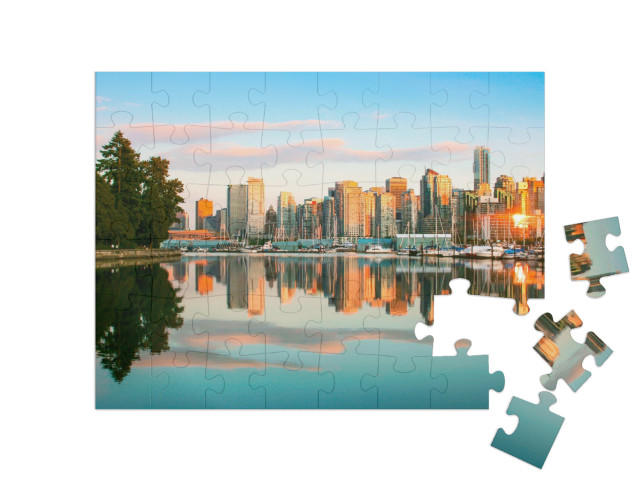 puzzle 48 dílků „Vancouver při západu slunce, Britská Kolumbie, Kanada“