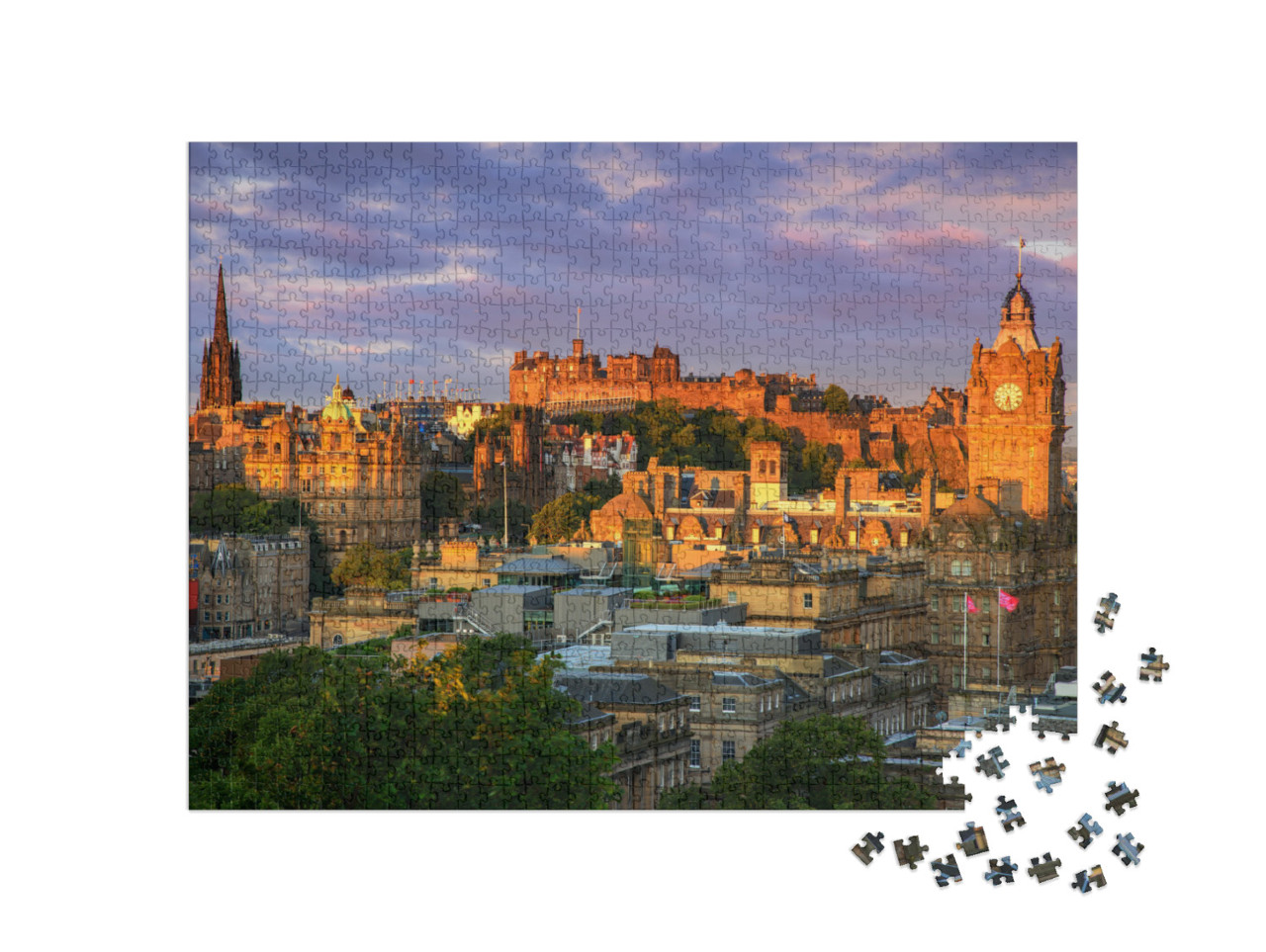 puzzle 1000 dílků „Červený a zlatý západ slunce nad Edinburghem ve Skotsku.“