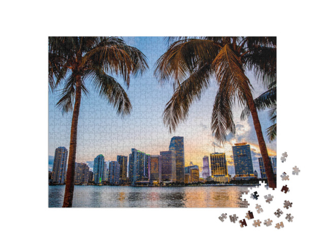 puzzle 1000 dílků „Večerní pohled na panorama Miami, Florida, USA“