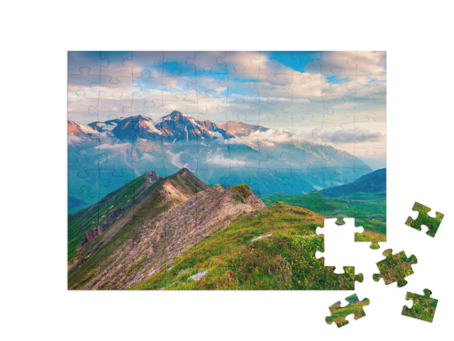 puzzle 100 dílků „Letní ráno na Grossglockneru: vysokohorská silnice, Salcburk, Rakousko“