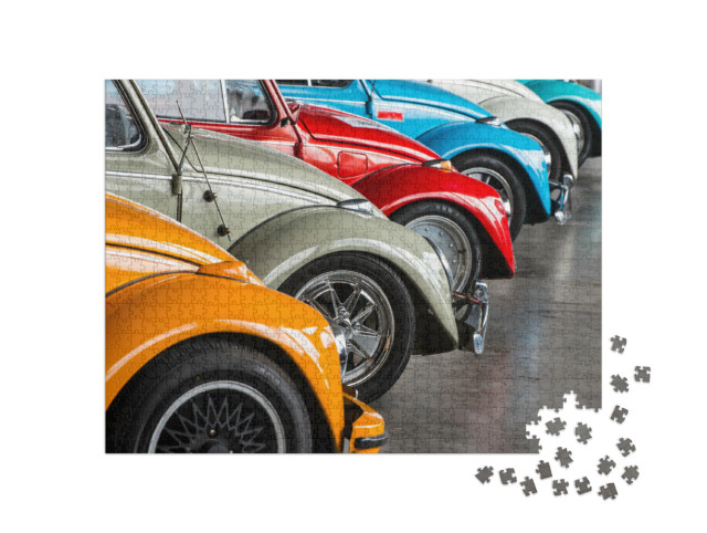 puzzle 1000 dílků „Retro historické auto v různých barvách za sebou“