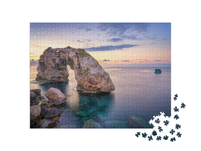 puzzle 1000 dílků „Es Pontas na Mallorce s lodí“