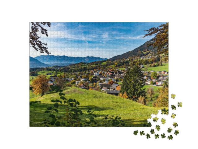 puzzle 1000 dílků „Podzimní pohled na malou vesnici do údolí“