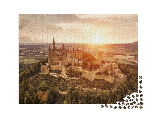 puzzle 2000 dílků „Zámek Hohenzollern při západu slunce, Švábsko-Alba“