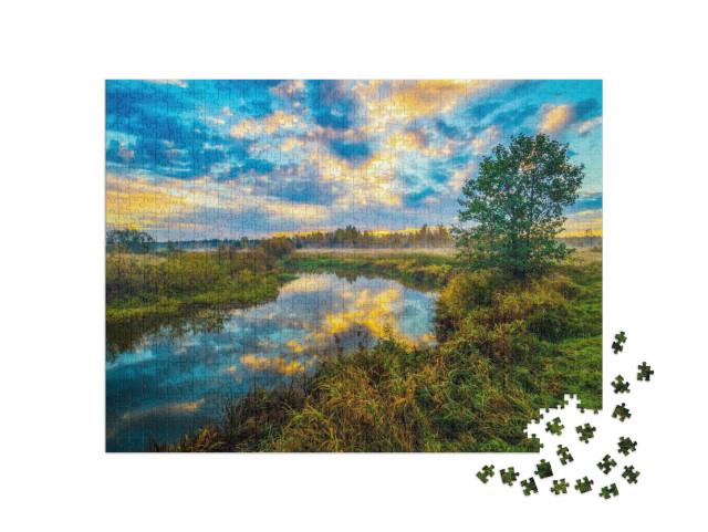 puzzle 1000 dílků „Západ slunce u řeky v nedotčené přírodě“