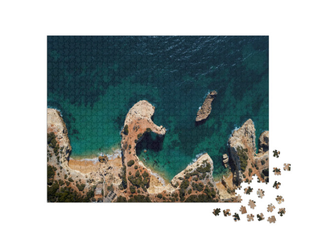 puzzle 1000 dílků „Pláž Albandeira shora, Algarve, Portugalsko“