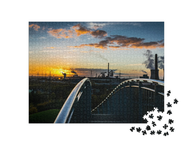 puzzle 1000 dílků „Západ slunce nad Porúřím u Duisburgu“