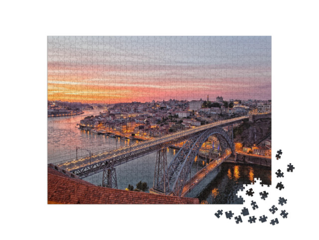 puzzle 1000 dílků „Večerní most Luise I., Porto, Portugalsko“
