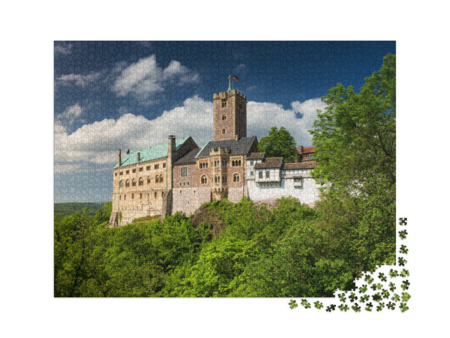 puzzle 2000 dílků „Pohled na slavný hrad Wartburg v Durynsku, Německo“