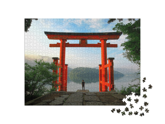 puzzle 1000 dílků „Brána torii svatyně Hakone u jezera Aši v Japonsku“