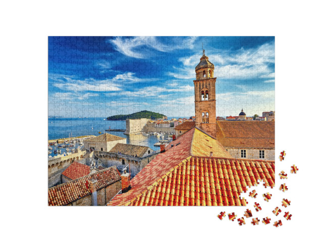 puzzle 1000 dílků „Pohled přes střechy: staré město Dubrovník při západu slunce, Chorvatsko“