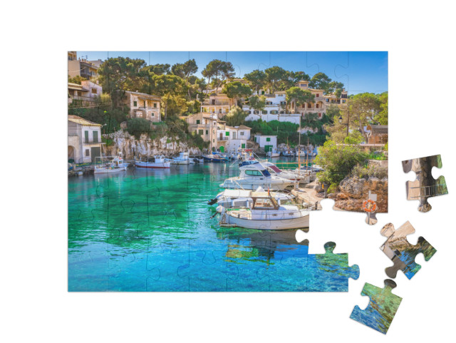 puzzle 48 dílků „Pohled na idylický starý rybářský přístav Cala Figuera, Mallorca, Španělsko“