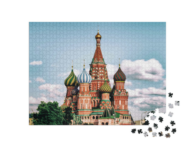 puzzle 1000 dílků „Chrám Vasila Blaženého a Spasská věž na Rudém náměstí, Moskva“