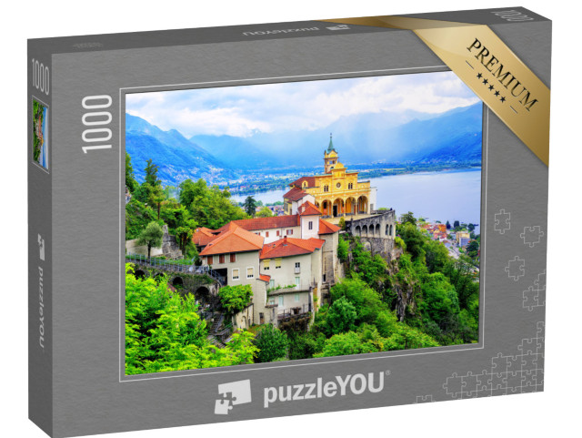 puzzle 1000 dílků „Krásný kostel Madonna del Sasso nad jezerem Maggiore, Švýcarsko“