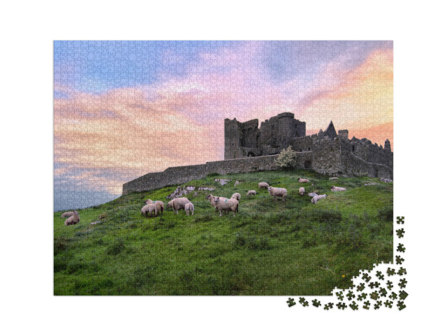 puzzle 2000 dílků „Rock of Cashel, zřícenina hradu, Irsko“