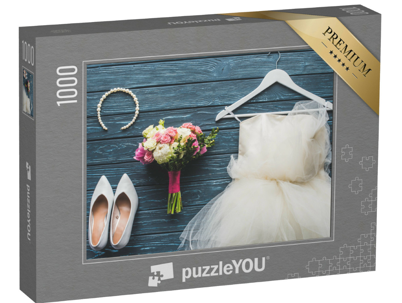 puzzle 1000 dílků „pohled shora na svatební kytici a šaty na dřevěném da“